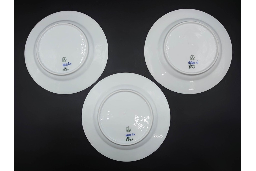 デンマーク製　ROYAL COPENHAGEN(ロイヤルコペンハーゲン)　ブルーフラワー アンギュラー　直径約26cm　プレート3枚セット　スクラッチありB級品　(R-084994)