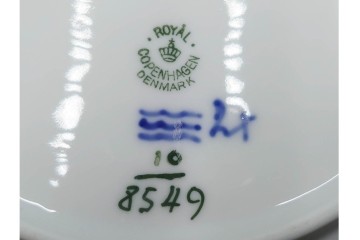 デンマーク製　ROYAL COPENHAGEN(ロイヤルコペンハーゲン)　ブルーフラワー アンギュラー　直径約26cm　プレート3枚セット　スクラッチありB級品　(R-084994)