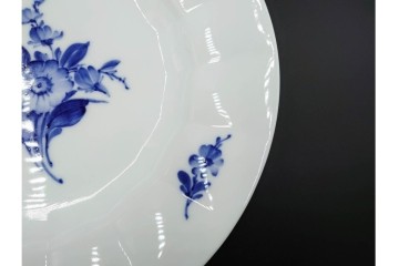 デンマーク製　ROYAL COPENHAGEN(ロイヤルコペンハーゲン)　ブルーフラワー アンギュラー　直径約26cm　プレート3枚セット　スクラッチありB級品　(R-084994)
