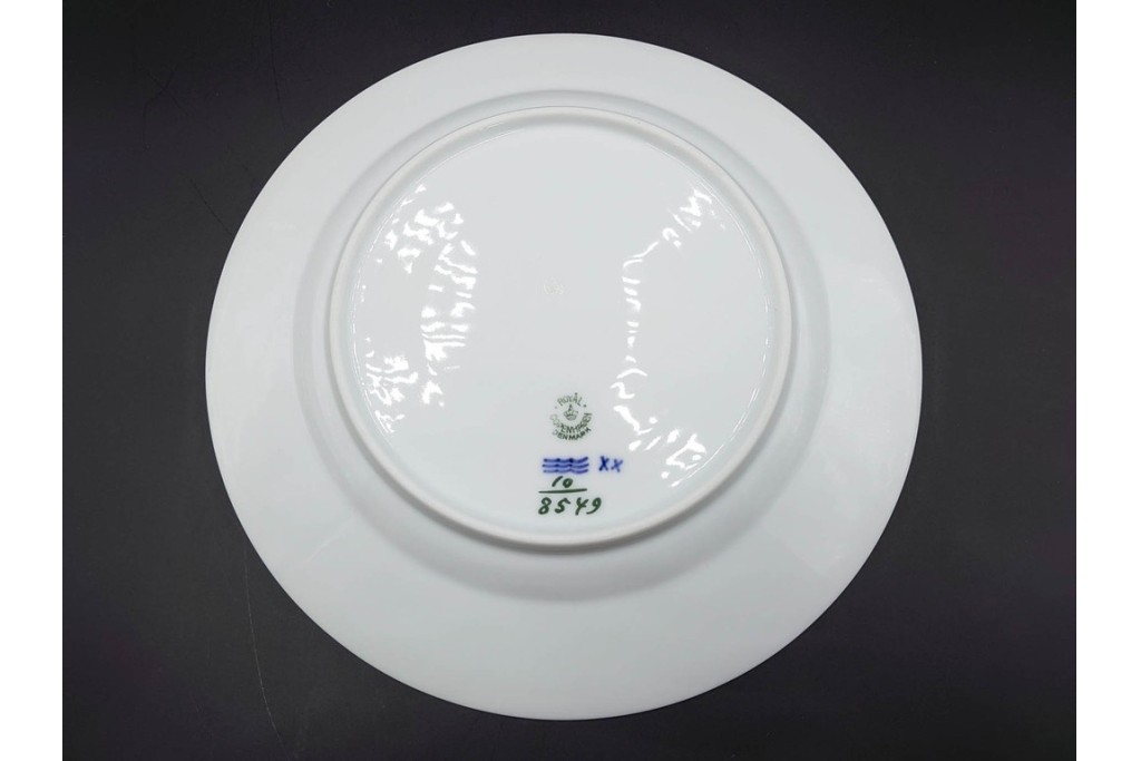 デンマーク製　ROYAL COPENHAGEN(ロイヤルコペンハーゲン)　ブルーフラワー アンギュラー　直径約26cm　プレート3枚セット　スクラッチありB級品　(R-084994)