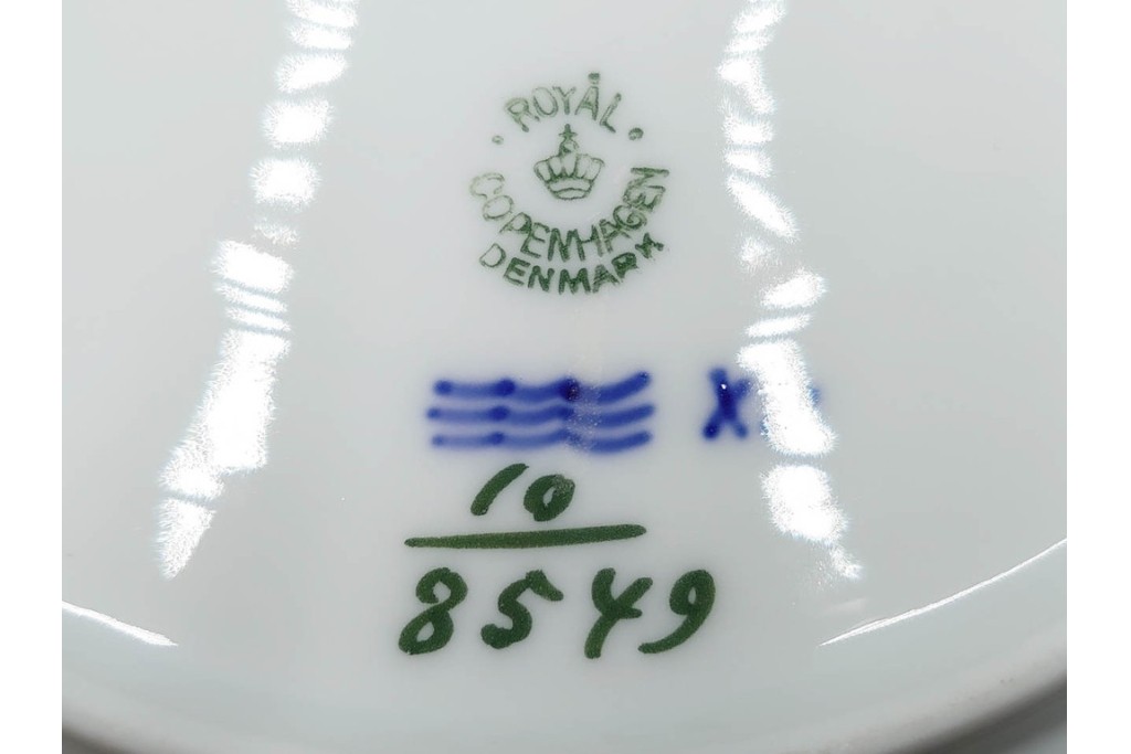 デンマーク製　ROYAL COPENHAGEN(ロイヤルコペンハーゲン)　ブルーフラワー アンギュラー　直径約26cm　プレート3枚セット　スクラッチありB級品　(R-084994)