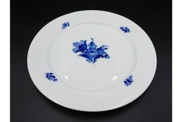 デンマーク製　ROYAL COPENHAGEN(ロイヤルコペンハーゲン)　ブルーフラワー プレイン　直径約28cm　プレート3枚セット　スクラッチありB級品　(R-084995)