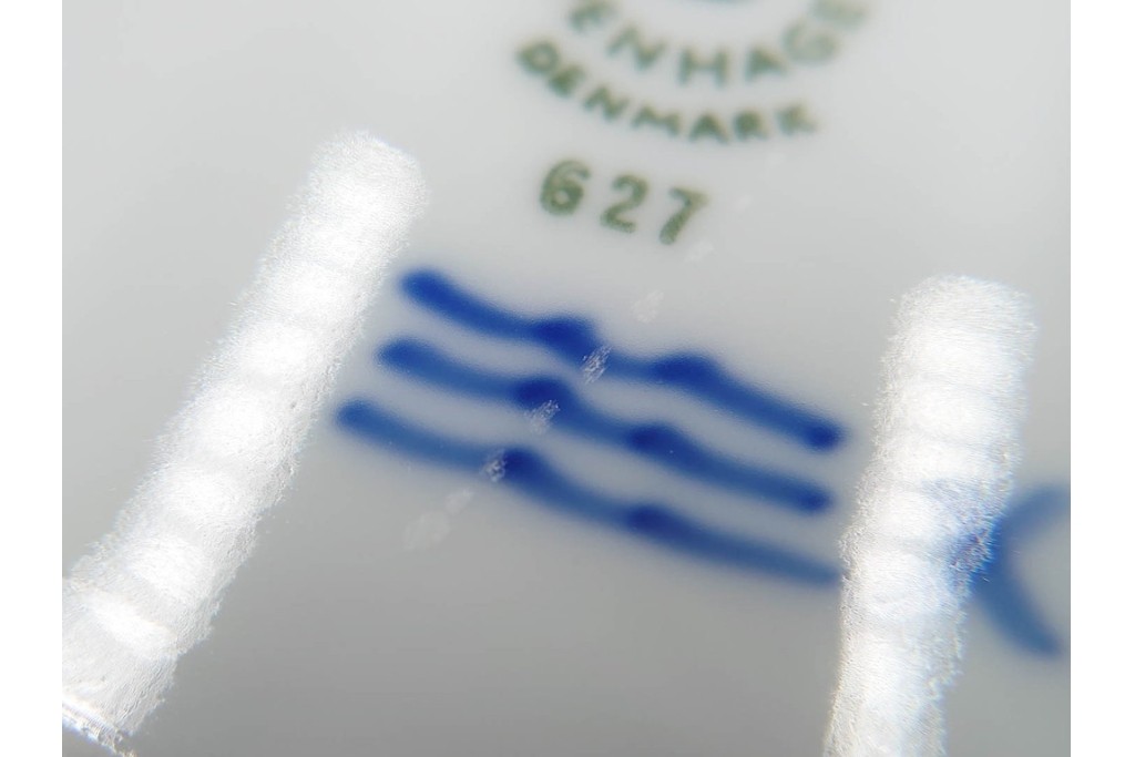 デンマーク製　ROYAL COPENHAGEN(ロイヤルコペンハーゲン)　ブルーフラワー プレイン　直径約28cm　プレート3枚セット　スクラッチありB級品　(R-084995)