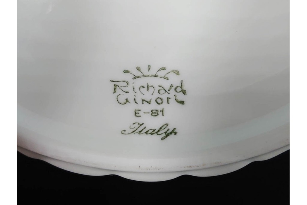 イタリア　Richard Ginori(リチャードジノリ)　ベッキオホワイト　白磁の柔らかな陰影が食卓に気品を添えるコンポート&サラダボウルセット　(R-084996)