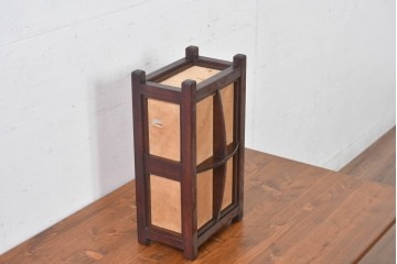 和製ヴィンテージ　希少　黒田辰秋デザイン　総欅(ケヤキ)材　和紙張りの上品な壁掛け行燈　(R-084997)