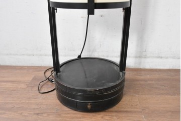 和製アンティーク　円筒形の覆いがやわらかな灯りを生む行灯　(R-084998)