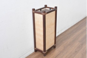 和製ヴィンテージ　民芸城山　鉄鋲がアクセントの行燈　(R-084999)