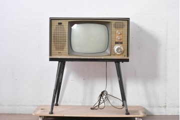 ジャンク品　和製ヴィンテージ　日立(HITACHI)　FY-830　14型　レトロな佇まいが魅力のブラウン管テレビ(白黒テレビ)　(R-085000)