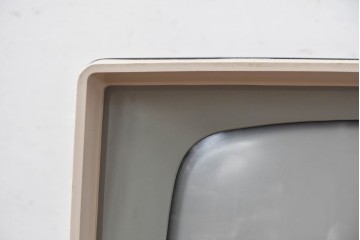 ジャンク品　和製ヴィンテージ　ナショナル製(national)　T-14C1S　昭和レトロな佇まいのブラウン管テレビ　(R-085001)