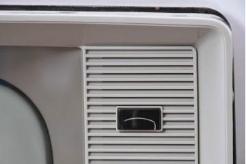 ジャンク品　和製ヴィンテージ　日立(HITACHI)　FY-830　昭和レトロな空間づくりにおすすめのブラウン管テレビ　(R-085002)