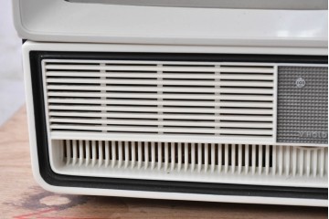 ジャンク品　和製ヴィンテージ　日立(HITACHI)　FY-830　昭和レトロな空間づくりにおすすめのブラウン管テレビ　(R-085002)