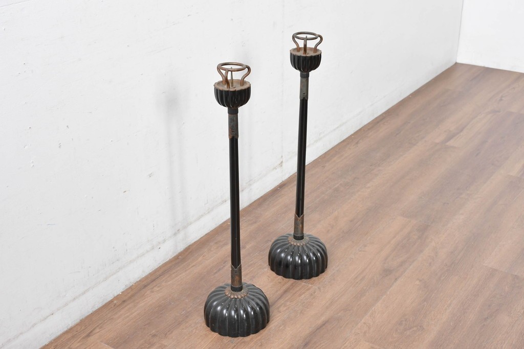 和製アンティーク　美品　上手物‼　銅金具　漆塗り仕上げの菊灯2点セット　(R-085004)