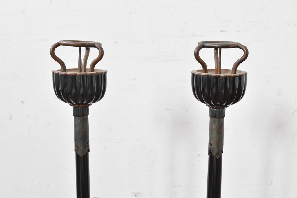 和製アンティーク　美品　上手物‼　銅金具　漆塗り仕上げの菊灯2点セット　(R-085004)