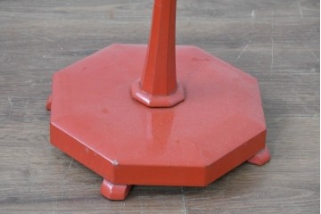 和製アンティーク　明治期　空間のアクセントになる朱塗りの燭台2台セット　(R-085005)