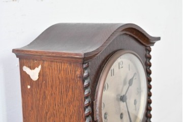 イギリスアンティーク　オーク材　バーリーツイスト装飾が施された端正なホールクロック　(R-085009)