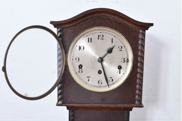 イギリスアンティーク　オーク材　バーリーツイスト装飾が施された端正なホールクロック　(R-085009)