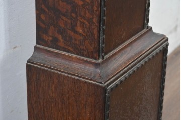 イギリスアンティーク　オーク材　バーリーツイスト装飾が施された端正なホールクロック　(R-085009)