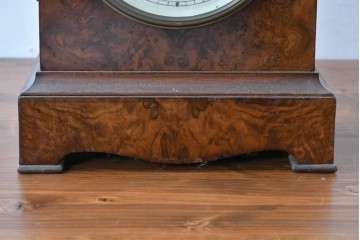 イギリスアンティーク　オーク材　気品あるアーチトップの端正な置き時計　(R-085010)