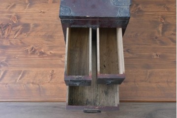 和製アンティーク　漆塗り　古き良き日本の職人技を感じさせる総桐硯箱　(R-085012)