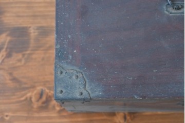 和製アンティーク　漆塗り　古き良き日本の職人技を感じさせる総桐硯箱　(R-085012)