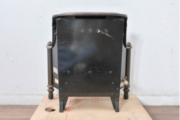 【簡易リペア限定品】　和製ヴィンテージ　磯村産業株式会社(ISOMURA)　30-IC　上品な曲線と繊細な装飾が印象的なガスストーブ　(R-085019)