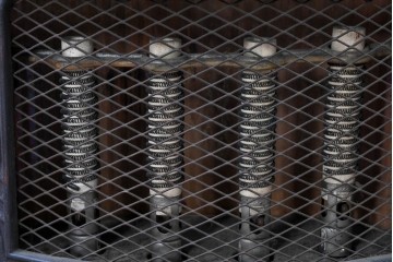 【簡易リペア限定品】　和製ヴィンテージ　内外電熱器株式会社　唐草ストーブ　優美な植物モチーフの装飾が施された置くだけで絵になる電気ストーブ　(R-085020)