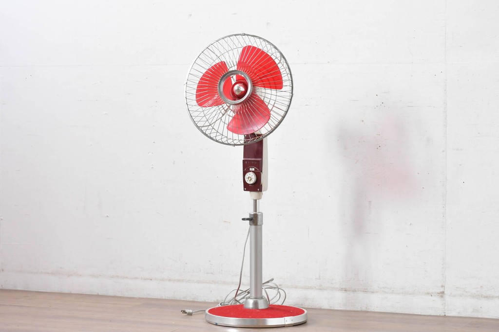 レトロ雑貨　日立製作所(HITACHI)　S-660　クラシックデザインのスタンド扇風機　外箱付き　(R-085021)