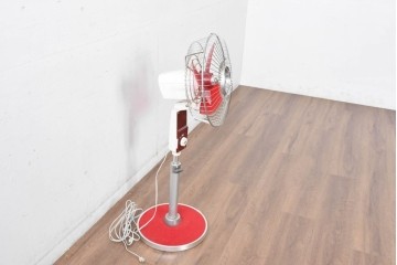 レトロ雑貨　日立製作所(HITACHI)　S-660　クラシックデザインのスタンド扇風機　外箱付き　(R-085021)