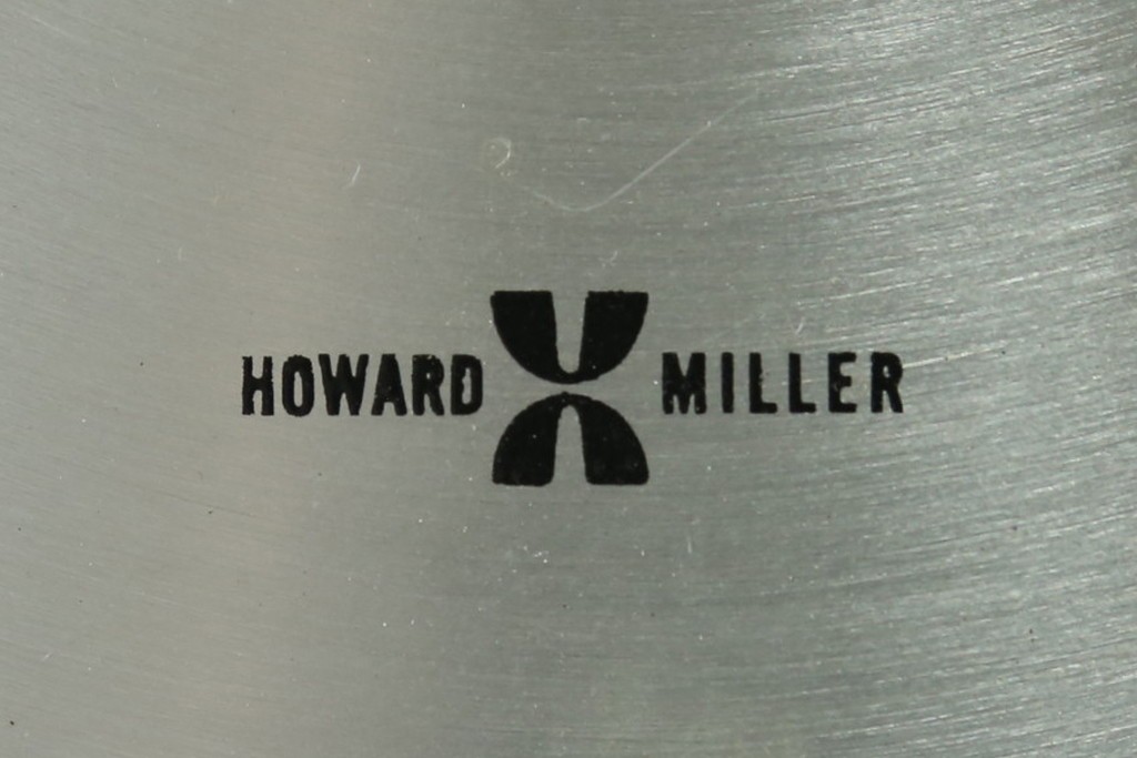 アメリカヴィンテージ　Howard Miller(ハワード ミラー)　Model No.590　マガジンラック付きウォールクロック　(R-085023)