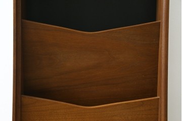 アメリカヴィンテージ　Howard Miller(ハワード ミラー)　Model No.590　マガジンラック付きウォールクロック　(R-085023)