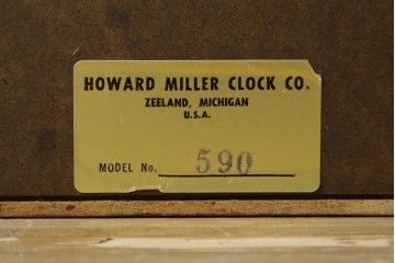 アメリカヴィンテージ　Howard Miller(ハワード ミラー)　Model No.590　マガジンラック付きウォールクロック　(R-085023)