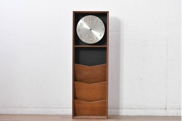 アメリカヴィンテージ　Howard Miller(ハワード ミラー)　Model No.590　マガジンラック付きウォールクロック　(R-085023)