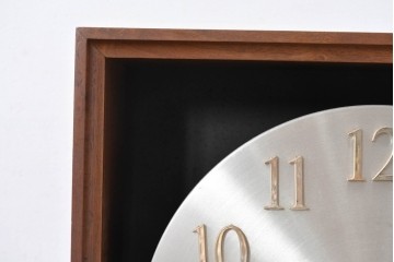 アメリカヴィンテージ　Howard Miller(ハワード ミラー)　Model No.590　マガジンラック付きウォールクロック　(R-085023)