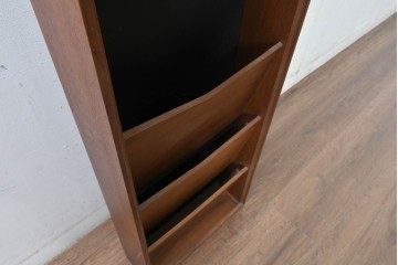 アメリカヴィンテージ　Howard Miller(ハワード ミラー)　Model No.590　マガジンラック付きウォールクロック　(R-085023)