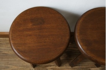 和製ヴィンテージ　古い木のぬくもりを感じるスツール2脚セット　(R-085027)