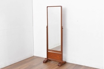 中古　美品　欅(ケヤキ)材の美しい木目が際立つスタンドミラー　定価約11万円相当　(R-085028)