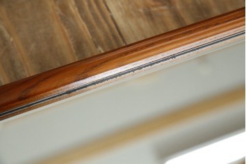 中古　美品　欅(ケヤキ)材の美しい木目が際立つスタンドミラー　定価約11万円相当　(R-085028)