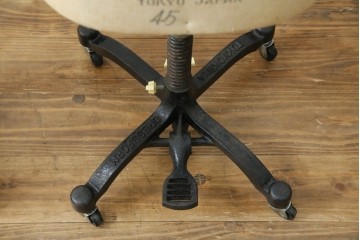 和製ヴィンテージ　三菱レイヨン　国産マネキン専門メーカー　キイヤ(KIIYA)製　アミーカ(Amieca)　9号　雰囲気のあるインテリアとしてもおすすめのキャスター付きトルソー　(R-085032)