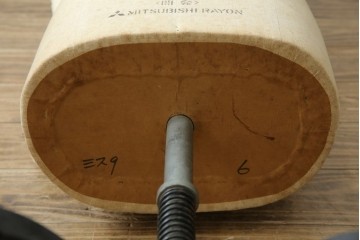 和製ヴィンテージ　三菱レイヨン　国産マネキン専門メーカー　キイヤ(KIIYA)製　アミーカ(Amieca)　9号　雰囲気のあるインテリアとしてもおすすめのキャスター付きトルソー　(R-085032)