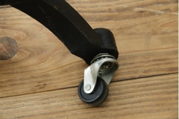 和製ヴィンテージ　三菱レイヨン　国産マネキン専門メーカー　キイヤ(KIIYA)製　アミーカ(Amieca)　9号　雰囲気のあるインテリアとしてもおすすめのキャスター付きトルソー　(R-085032)