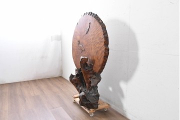 和製ヴィンテージ　上手物!!　作行きの良い逸品!!　栃の木一枚板・漆塗り　美しい鯉の彫刻の衝立　(R-085033)