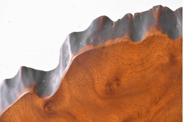 和製ヴィンテージ　上手物!!　作行きの良い逸品!!　栃の木一枚板・漆塗り　美しい鯉の彫刻の衝立　(R-085033)