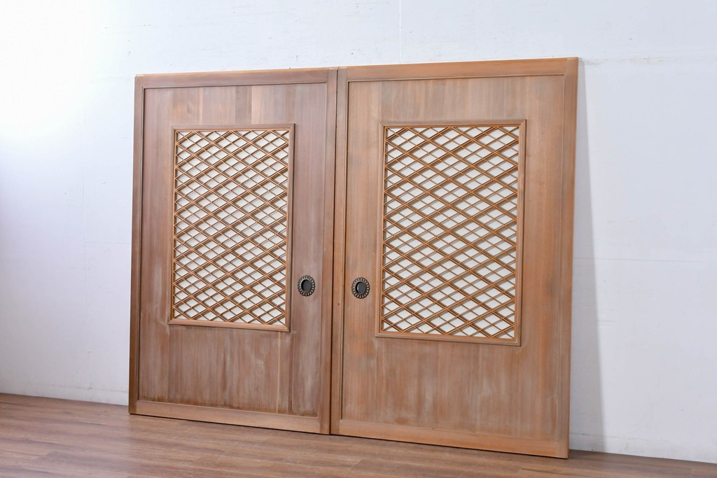 ヴィンテージ建具　昭和中期　高級品　斜め格子の組子が上品な裏障子付き引き戸2枚セット　(R-085035)
