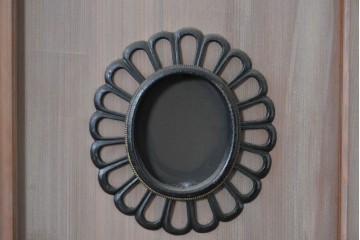 ヴィンテージ建具　昭和中期　高級品　斜め格子の組子が上品な裏障子付き引き戸2枚セット　(R-085035)