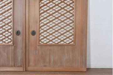 ヴィンテージ建具　昭和中期　高級品　斜め格子の組子が上品な裏障子付き引き戸2枚セット　(R-085035)