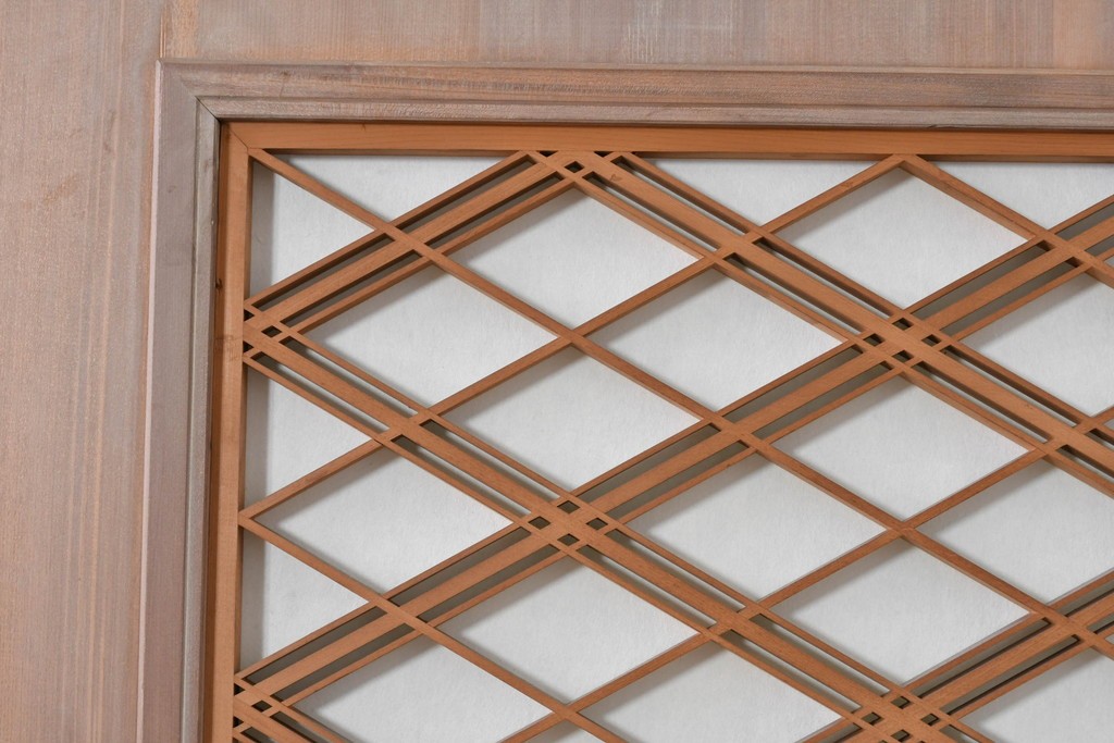 ヴィンテージ建具　昭和中期　高級品　斜め格子の組子が上品な裏障子付き引き戸2枚セット　(R-085036)