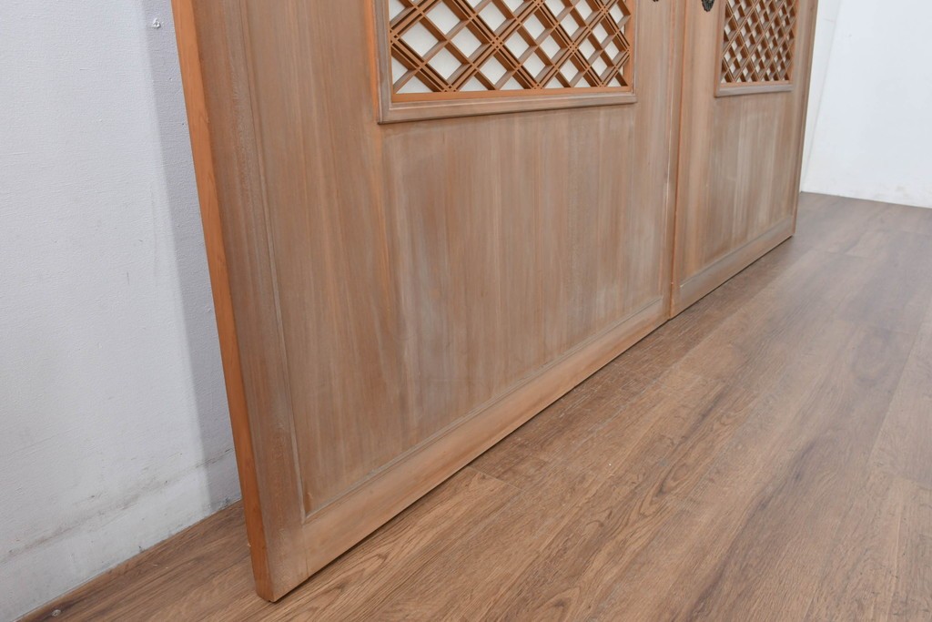 ヴィンテージ建具　昭和中期　高級品　斜め格子の組子が上品な裏障子付き引き戸2枚セット　(R-085036)