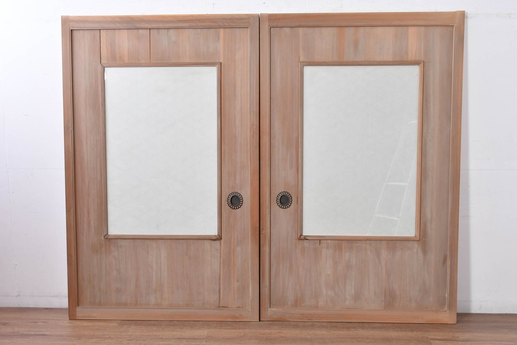 ヴィンテージ建具　昭和中期　高級品　斜め格子の組子が上品な裏障子付き引き戸2枚セット　(R-085037)