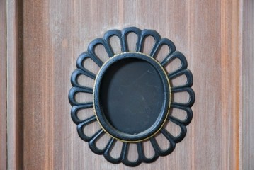 ヴィンテージ建具　昭和中期　高級品　斜め格子の組子が上品な裏障子付き引き戸2枚セット　(R-085037)