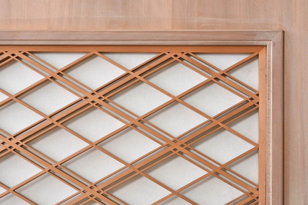 ヴィンテージ建具　昭和中期　高級品　斜め格子の組子が上品な裏障子付き引き戸2枚セット　(R-085038)